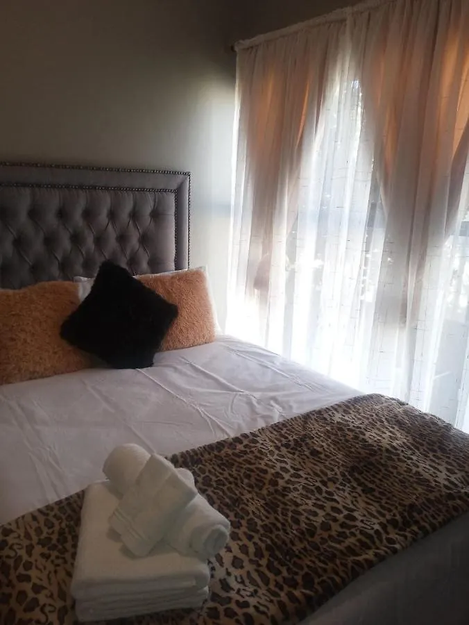 Guest house Goshen Place Hotel Cape Town